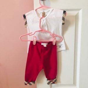 Burberry outfit - t-shirt and leggings. Size 9M.